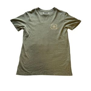 Light green Pacsun compass tee